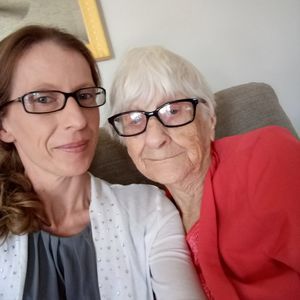 Meet your Posher, Bobbie